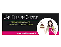 Une fille en cuisine